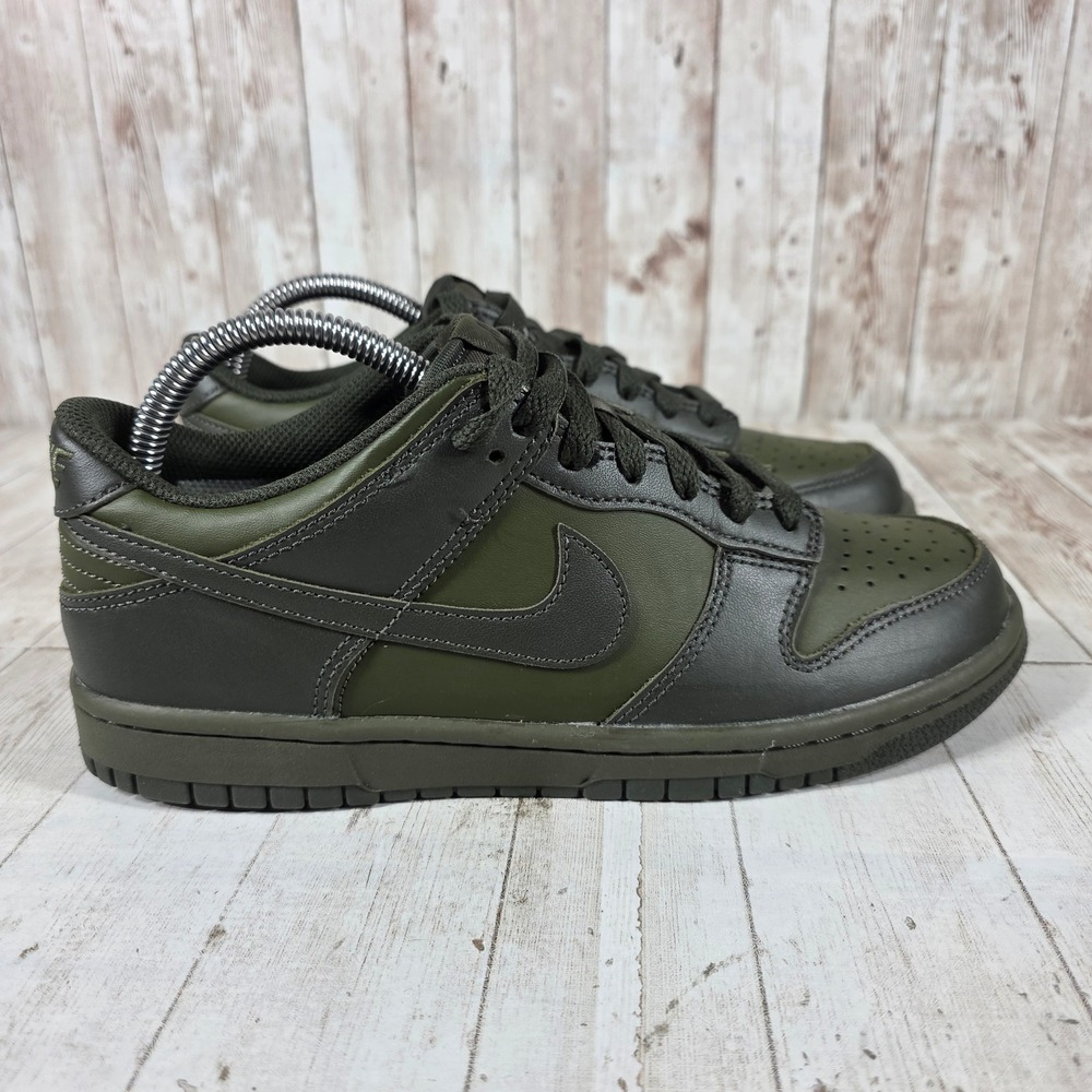 Nike Dunk Low GS Cargo Khaki Galactic Jade FB9109-302 Green Sneakers 6.5Y